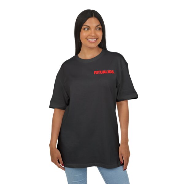 Oversized Tee for Casual Streetwear, Relaxed Fit, Women - Image 3